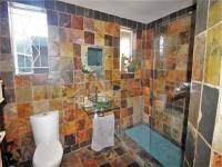 Bathroom 1 - 7 square meters of property in Melville