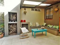 Patio - 9 square meters of property in Melville