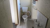 Main Bathroom - 4 square meters of property in Meredale