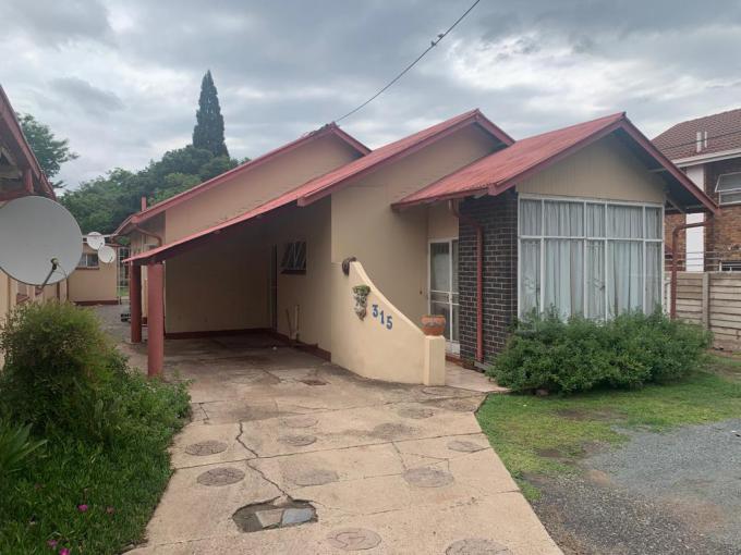 7 Bedroom House for Sale For Sale in Rietfontein - MR506063