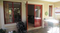 Patio - 17 square meters of property in Willowbrook