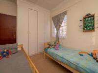 Bed Room 2 - 13 square meters of property in Willowbrook