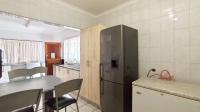 Kitchen - 24 square meters of property in Claremont
