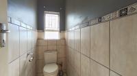Bathroom 1 - 8 square meters of property in Claremont