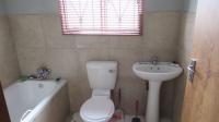 Bathroom 1 - 10 square meters of property in Dawn Park