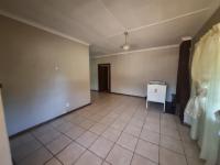 Lounges of property in Kimberley