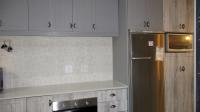 Kitchen - 16 square meters of property in Wingate Park