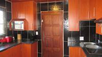 Kitchen - 13 square meters of property in Windmill Park