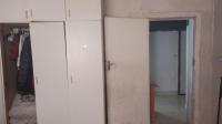 Bed Room 1 - 22 square meters of property in Parow Central