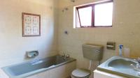 Main Bathroom - 6 square meters of property in Palm Beach