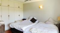 Main Bedroom - 21 square meters of property in La Lucia
