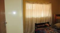 Bed Room 1 - 13 square meters of property in Florida