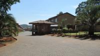Front View of property in Meredale