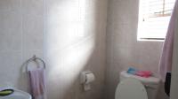 Main Bathroom - 4 square meters of property in Kensington - JHB