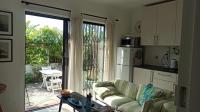 Lounges - 60 square meters of property in Lakeside (Capetown)