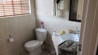 Bathroom 1 - 25 square meters of property in Benoni