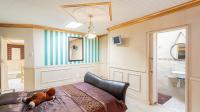 Bed Room 2 - 34 square meters of property in Mooikloof