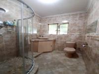 Main Bathroom - 7 square meters of property in Sasolburg