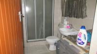 Bathroom 1 - 6 square meters of property in Verulam 