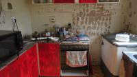 Kitchen - 11 square meters of property in Newlands East