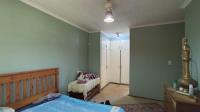 Main Bedroom - 20 square meters of property in Birch Acres