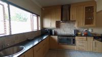 Kitchen - 14 square meters of property in Broadacres