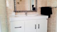 Main Bathroom - 5 square meters of property in St Micheals on Sea
