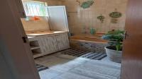 Bathroom 1 - 8 square meters of property in Heidelberg - GP