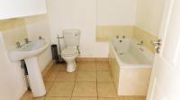 Bathroom 1 - 8 square meters of property in Effingham Heights