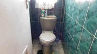 Bathroom 1 - 3 square meters of property in Redfern