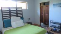 Bed Room 1 - 19 square meters of property in Bazley Beach