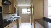 Kitchen - 19 square meters of property in Clubview