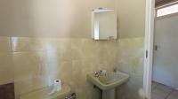 Bathroom 1 - 6 square meters of property in Brackendowns