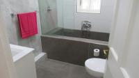 Bathroom 1 - 11 square meters of property in Musgrave