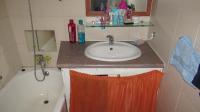 Bathroom 1 - 3 square meters of property in Malvern - JHB