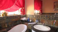 Bathroom 1 - 6 square meters of property in Northcliff