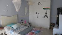 Bed Room 2 - 20 square meters of property in Northcliff