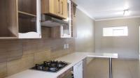 Kitchen - 12 square meters of property in Andeon