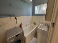 Bathroom 1 - 4 square meters of property in Scottsville PMB