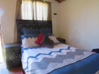 Bed Room 2 of property in Mlungisi