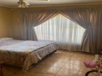 Bed Room 1 of property in Mabopane