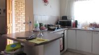Kitchen - 6 square meters of property in Helikon Park