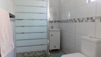 Main Bathroom - 4 square meters of property in Lamontville