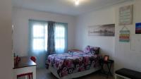 Bed Room 1 - 18 square meters of property in Lamontville