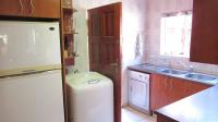 Scullery - 10 square meters of property in Strubensvallei