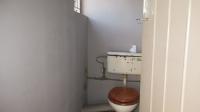 Staff Bathroom - 3 square meters of property in Heidelberg - GP