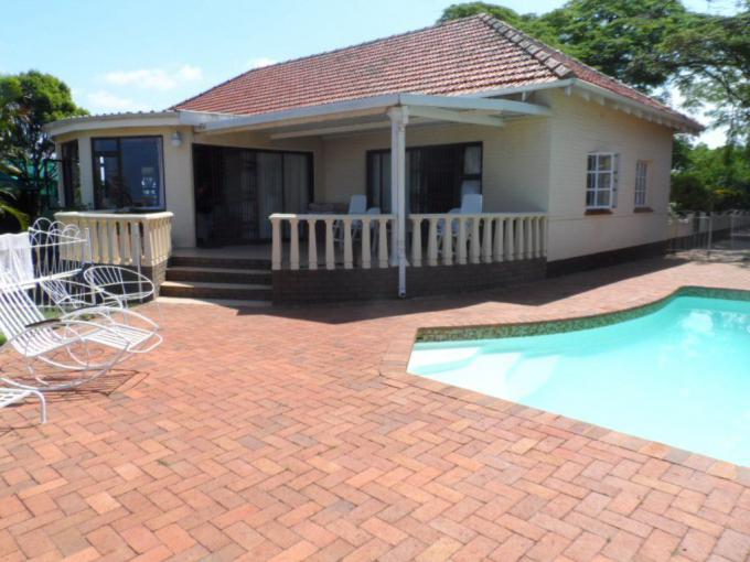 3 Bedroom House for Sale For Sale in Amanzimtoti  - MR558119