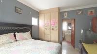 Bed Room 2 - 18 square meters of property in Montana Tuine