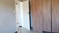 Bed Room 1 - 11 square meters of property in Monavoni