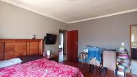 Main Bedroom - 20 square meters of property in Country View